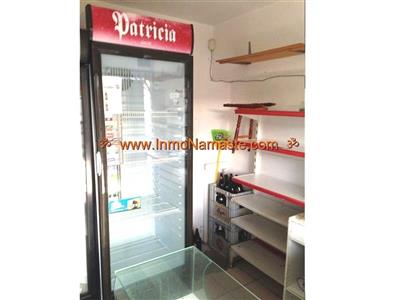 Excelente Local Comercial en Edificio Ginkgo