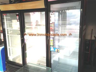 Excelente Local Comercial en Edificio Ginkgo